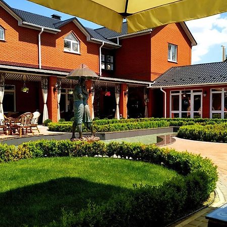 Заміський Комплекс Grand Prix Hotel Tsyurupynsk ภายนอก รูปภาพ