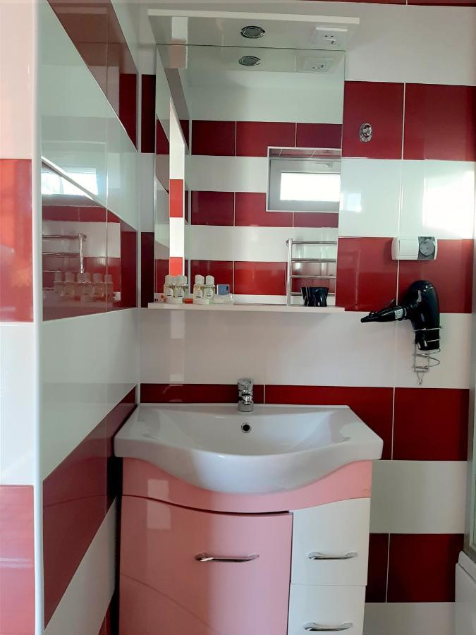 Заміський Комплекс Grand Prix Hotel Tsyurupynsk ภายนอก รูปภาพ