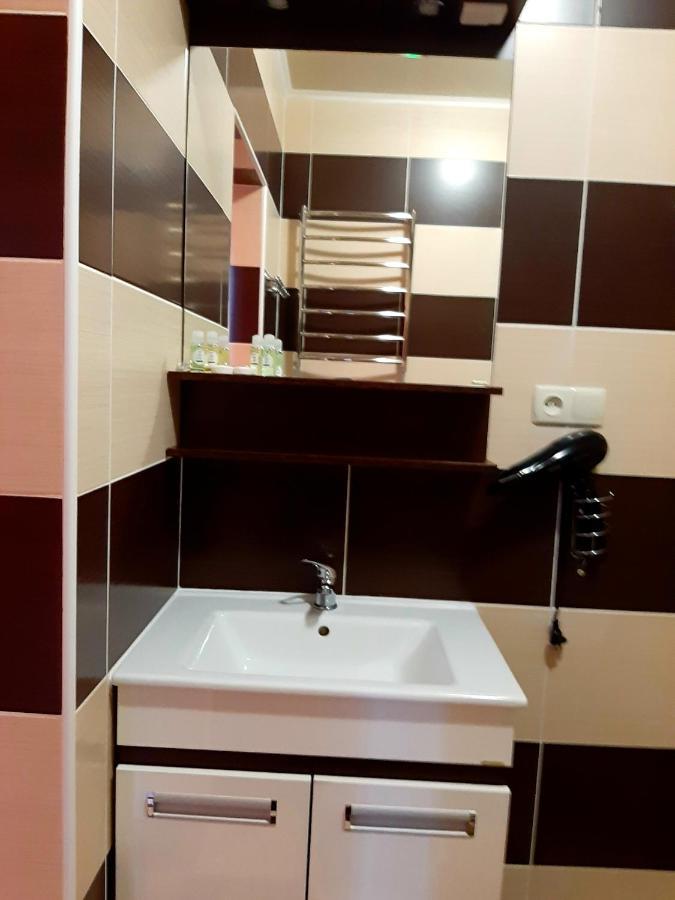 Заміський Комплекс Grand Prix Hotel Tsyurupynsk ภายนอก รูปภาพ